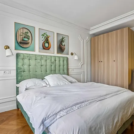 Superb Haussmann-style - 2bdr 6p - Trocadero